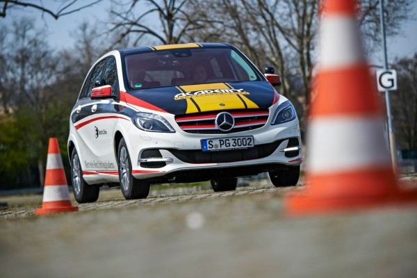 Несколько часов практики и отсутствие теории: как сдают на права в разных странах Несколько часов практики и отсутствие теории: как сдают на права в разных странах