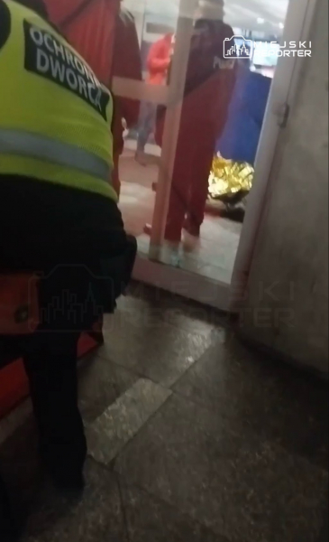 В Варшаве на вокзале умер белорус В Варшаве на вокзале умер белорус