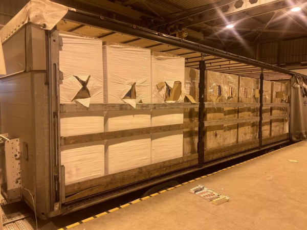 Таможня Литвы задержала партию белорусских сигарет на 2,6 миллиона евро Таможня Литвы задержала партию белорусских сигарет на 2,6 миллиона евро