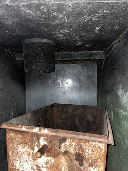 Жуткая история из России: 15-летние родители выбросили ребенка в мусорку Жуткая история из России: 15-летние родители выбросили ребенка в мусорку